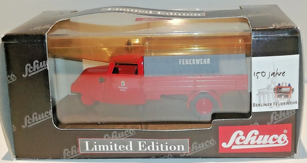 Schuco Tempo Planenwagen Feuerwehr 1960 "150 Jahre Berliner Feuerwehr" Metallmodell in Originalbox (10107)